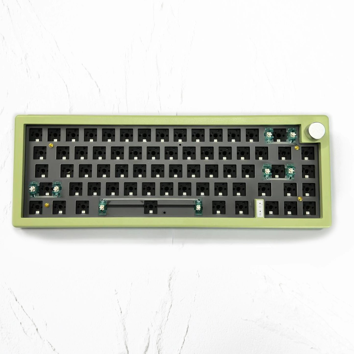 Hot Swappable Mechanical Keyboard Gasket Bluetooth 2.4G RGB Backlit Gasket Structure Keyboard 3 Mode Customized Keyboard