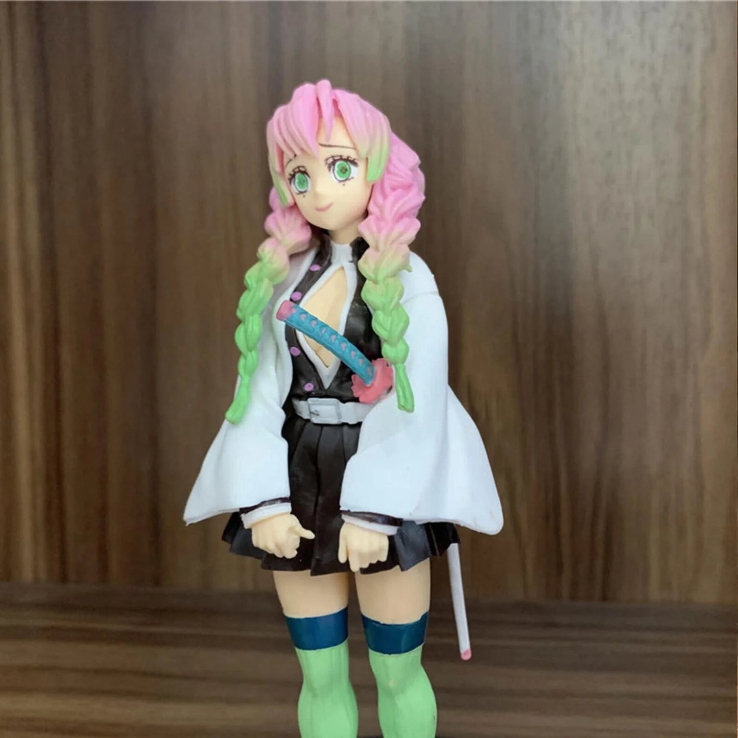 Anime Figures Action Figure 6.3Inch PVC Model Toys Fan Mitsuri Kanroji Figure Doll Eat Rice Action Figure Toys Anime Character Action Figure Onigiri Love Pillar