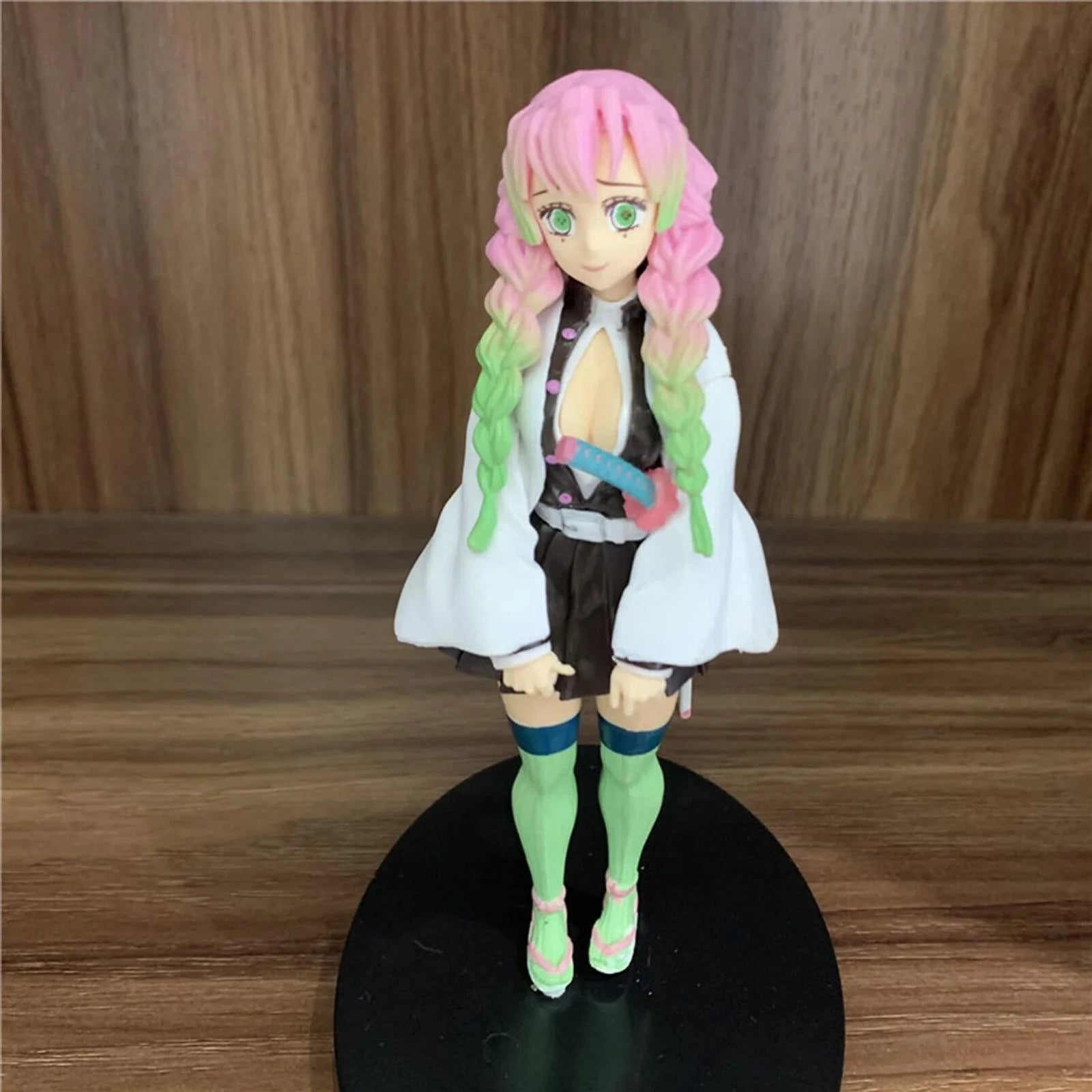 Anime Figures Action Figure 6.3Inch PVC Model Toys Fan Mitsuri Kanroji Figure Doll Eat Rice Action Figure Toys Anime Character Action Figure Onigiri Love Pillar